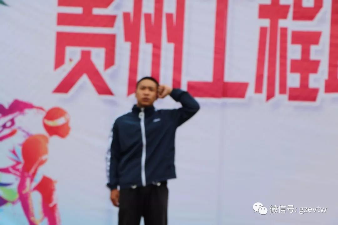 大阳城游戏·(中国)官方网站第六届“迎新杯”篮球赛开幕式(图5)